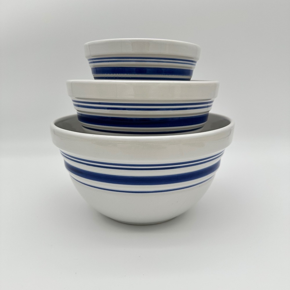 The Cellar Macys Nesting Mixing Bowls Set 3 Vintage 2002 White Blue Stripes